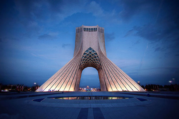 برای دیدن جاذبه های گردشگری تهران زمان را از دست ندهید_6310ed2ae50a9.jpeg